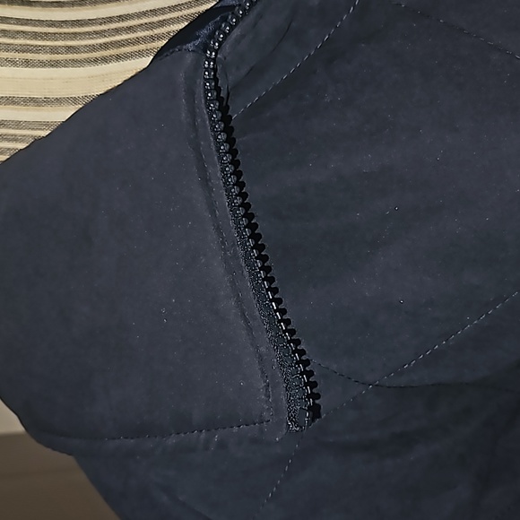 Mila&Tiff Women Thick Quilted Short Cropped Puffer Jacket Size M - Picture 6 of 14